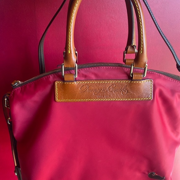 Perfect for Valentine’s Dooney & Bourke red nylon & leather satchel crossbody - Picture 3 of 9